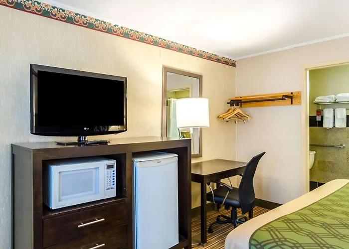 Fairbridge Inn Express Pittsfield